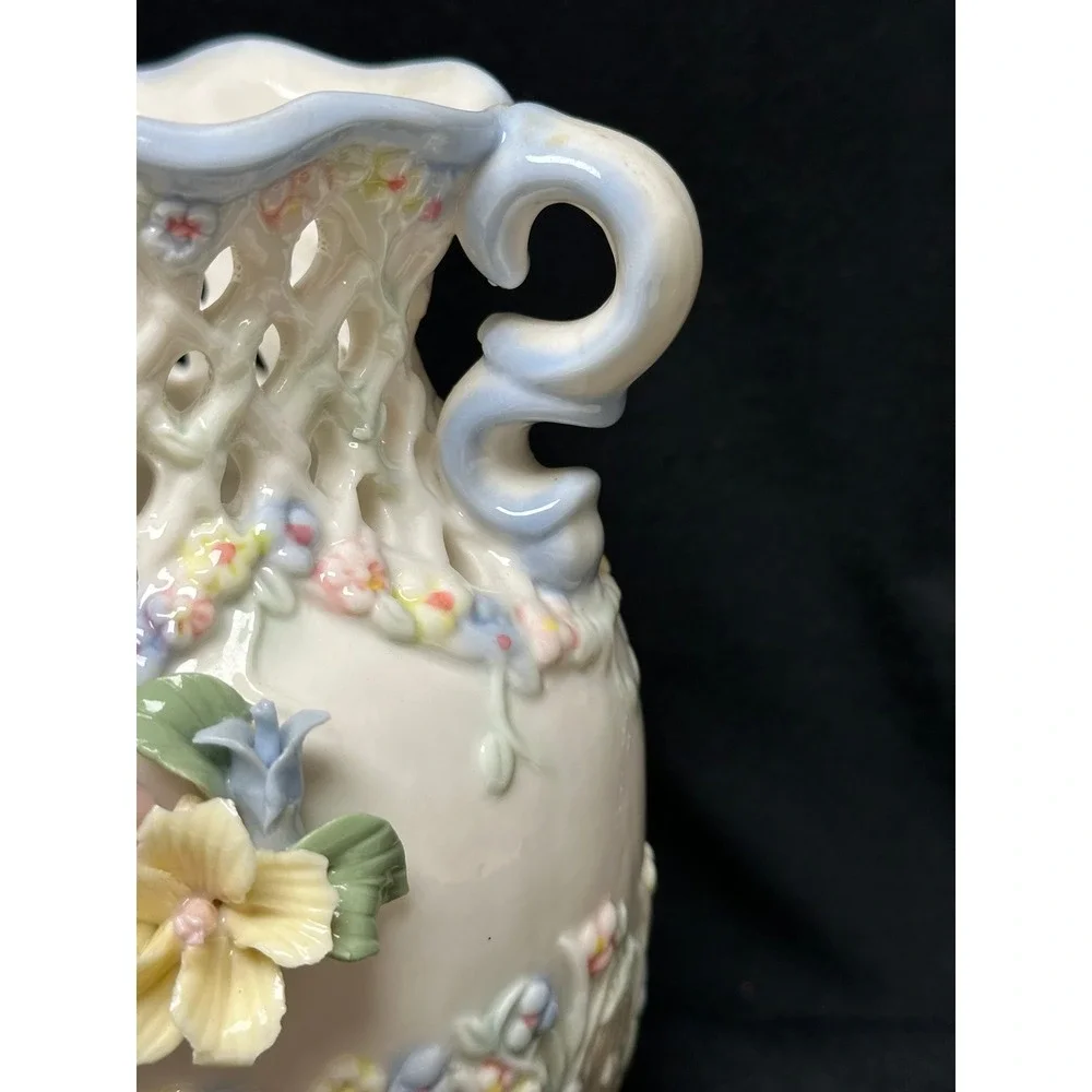 Floral Lattice Vase Cream Pastel Applied Porcelain 3D Flowers Scrolled Victorian